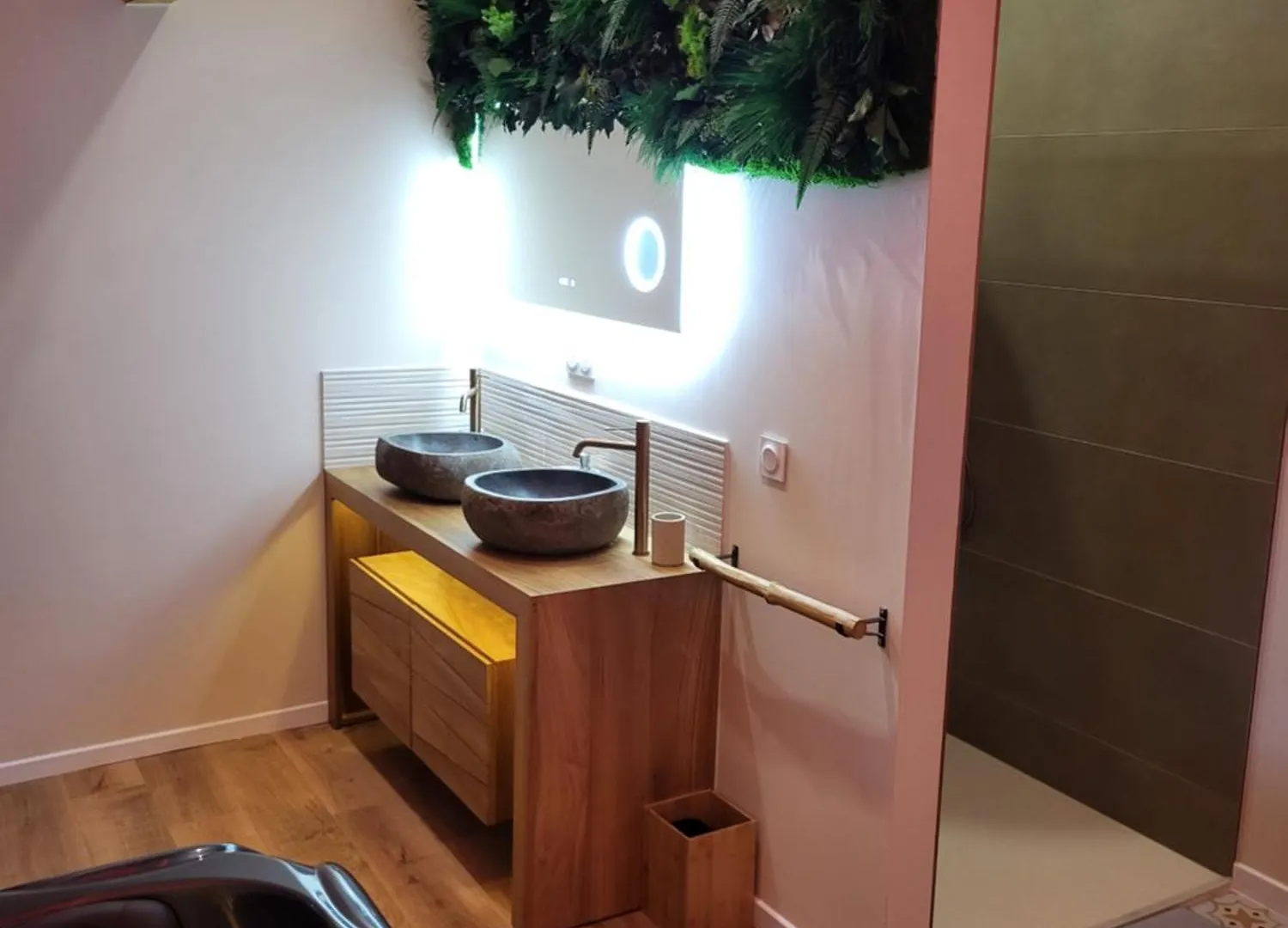 Guest house Suite L'Olive Sacree Spa Et Sauna Cabannes