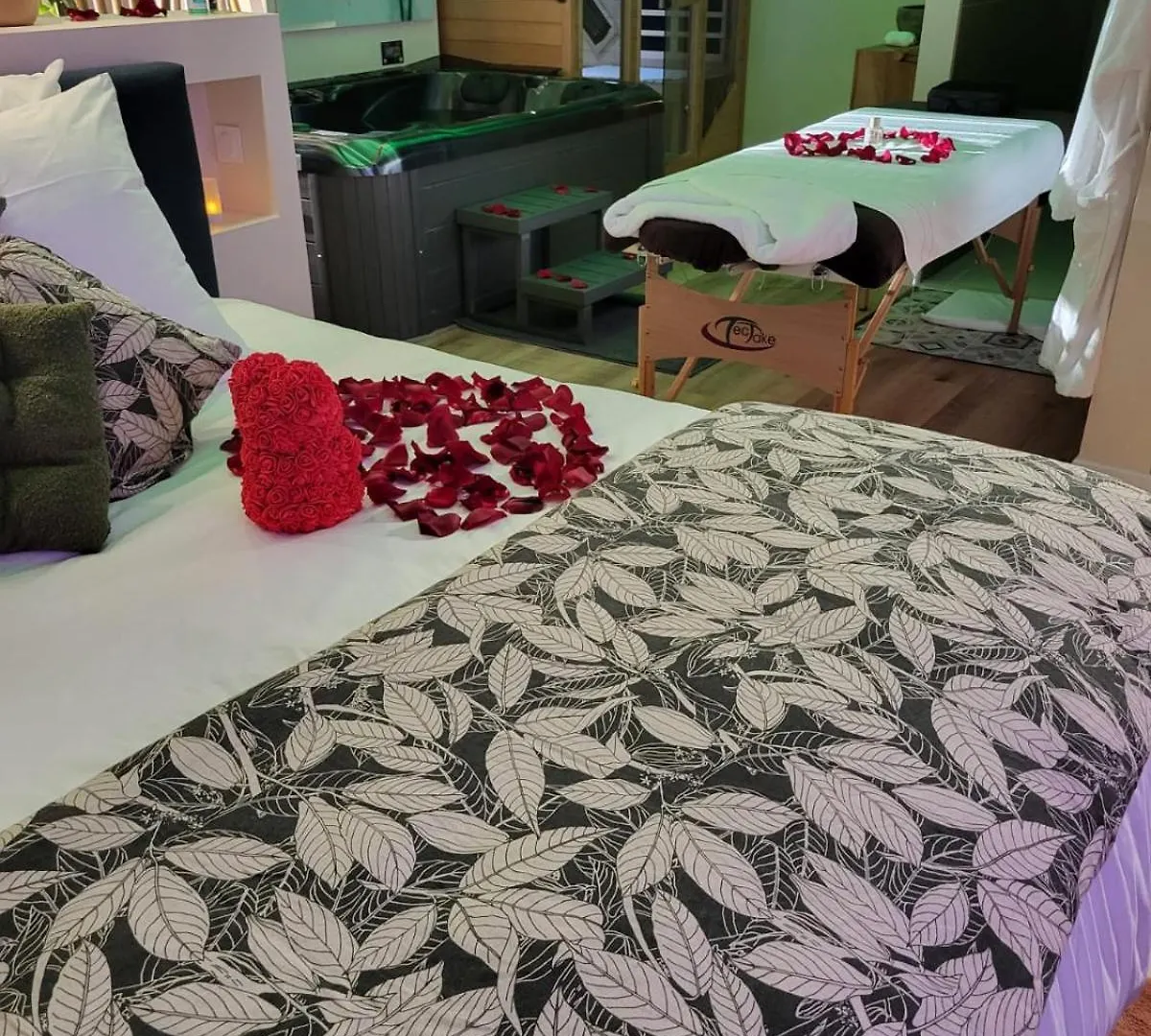Suite L'Olive Sacree Spa Et Sauna Cabannes